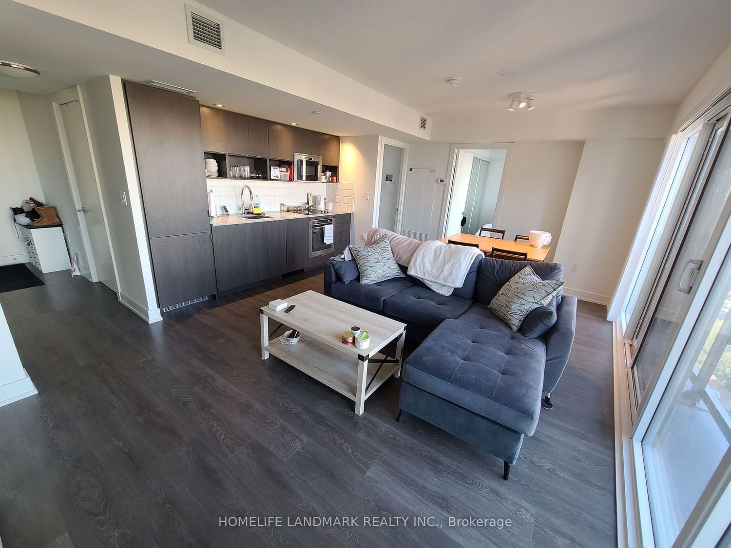 89 Mcgill St, unit 1505 for rent - image #2