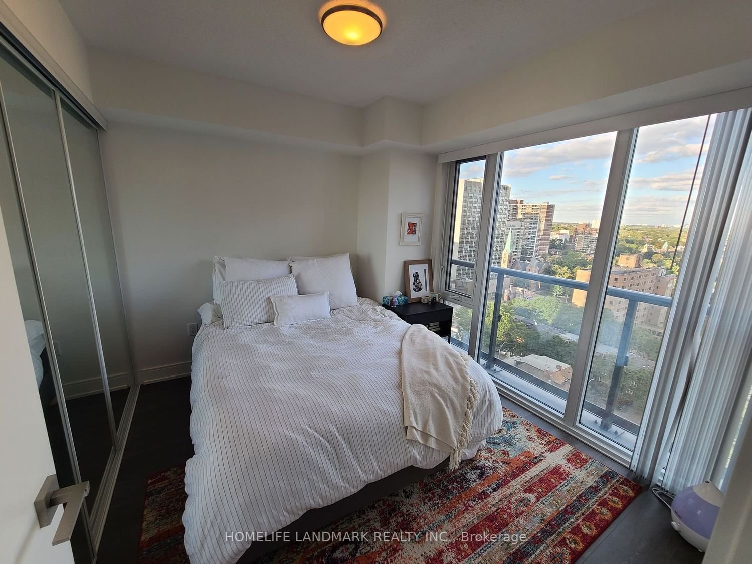 89 Mcgill St, unit 1505 for rent - image #6