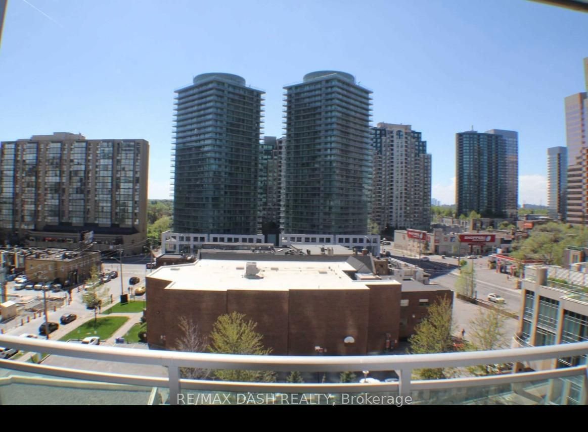 18 Holmes Ave, unit 708 for rent - image #1
