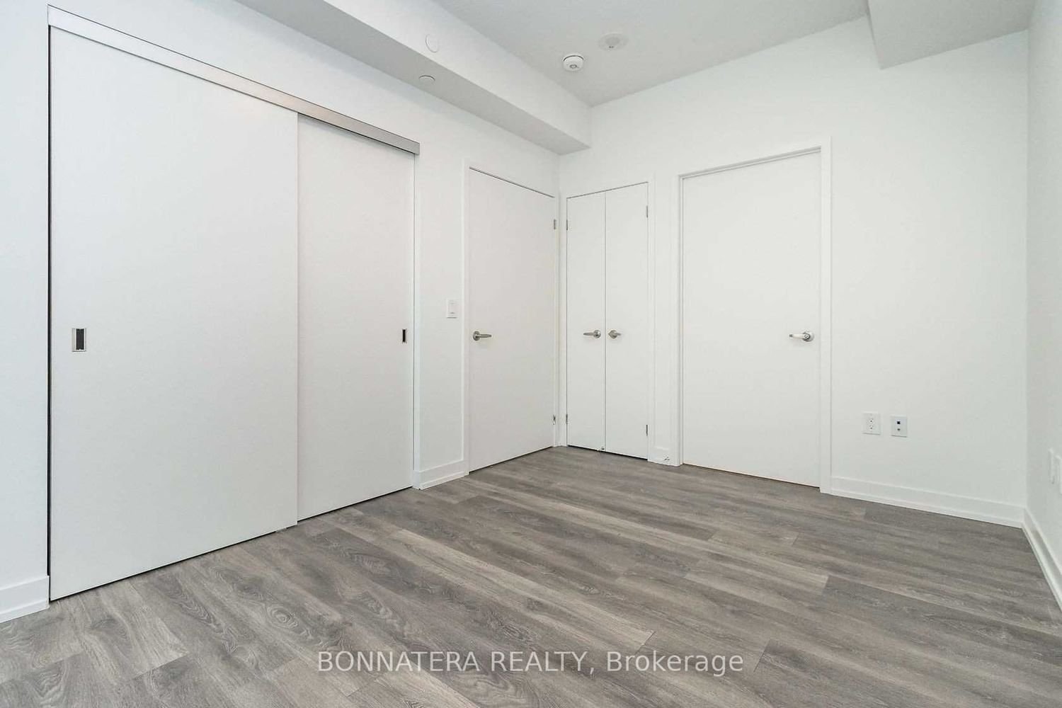 15 Lower Jarvis St, unit 3505 for rent - image #17
