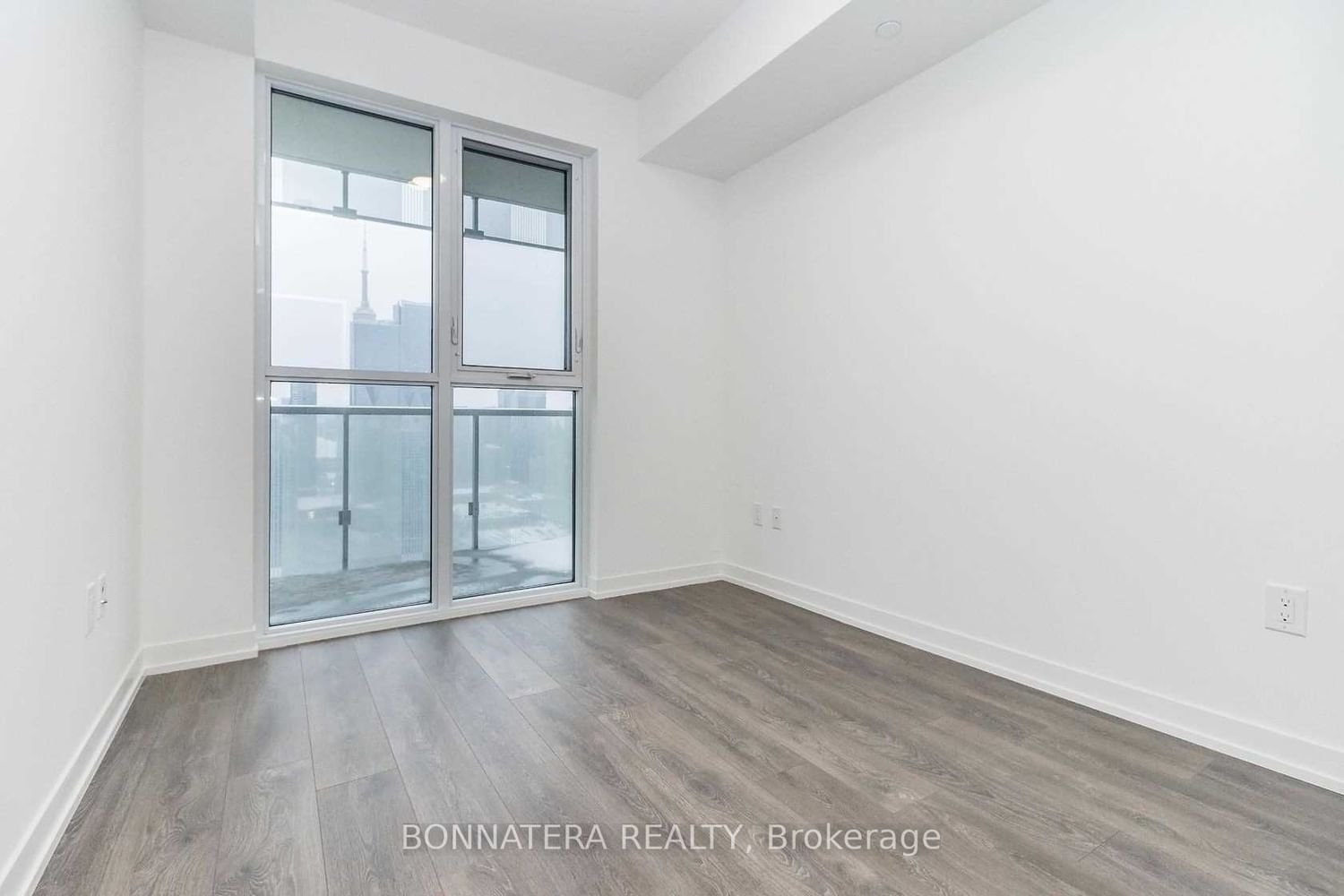 15 Lower Jarvis St, unit 3505 for rent - image #20