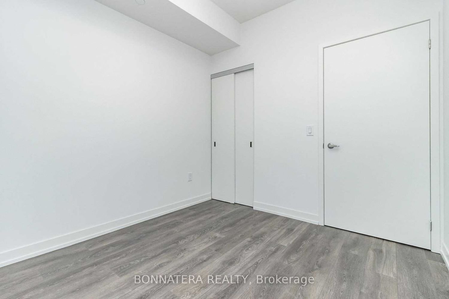 15 Lower Jarvis St, unit 3505 for rent - image #21