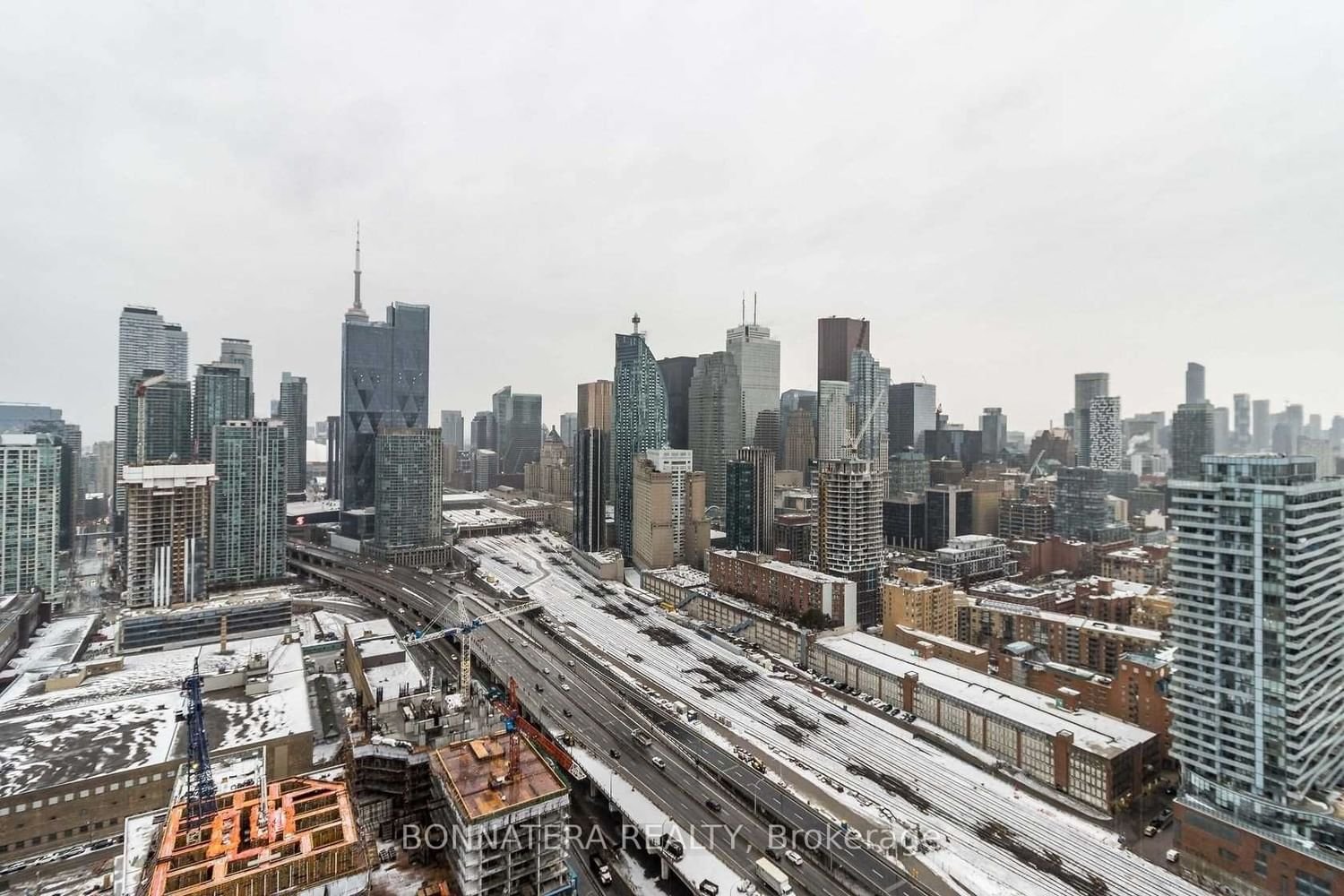 15 Lower Jarvis St, unit 3505 for rent - image #27