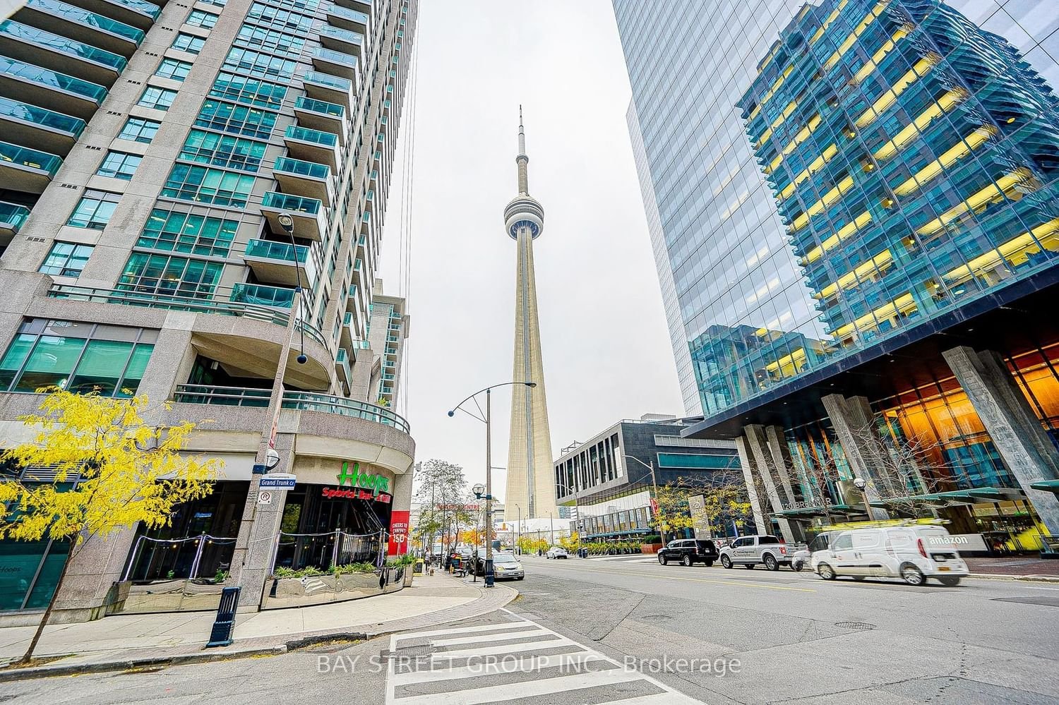 30 Grand Trunk Cres, unit 711 for rent - image #3