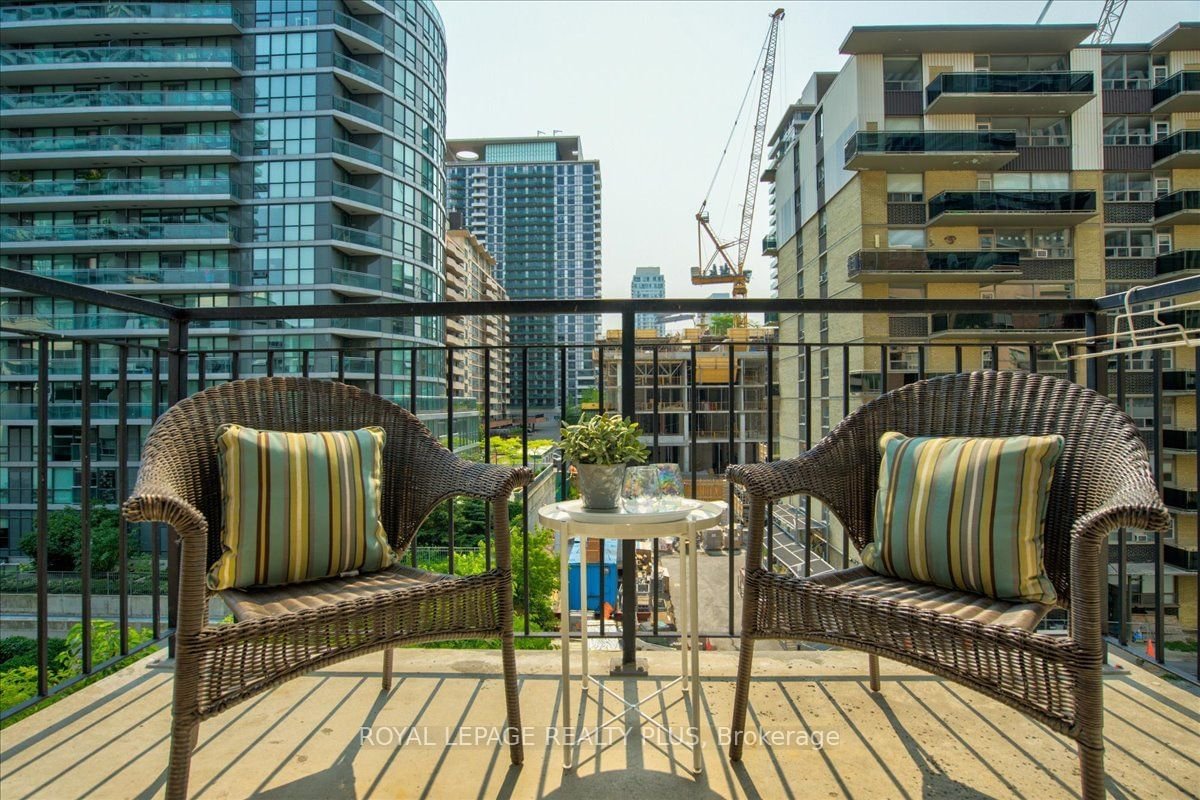 188 Redpath Ave, unit 510 for sale - image #27
