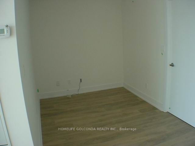 150 Fairview Mall Dr, unit 912 for rent - image #7
