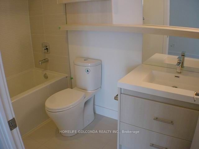 150 Fairview Mall Dr, unit 912 for rent - image #9