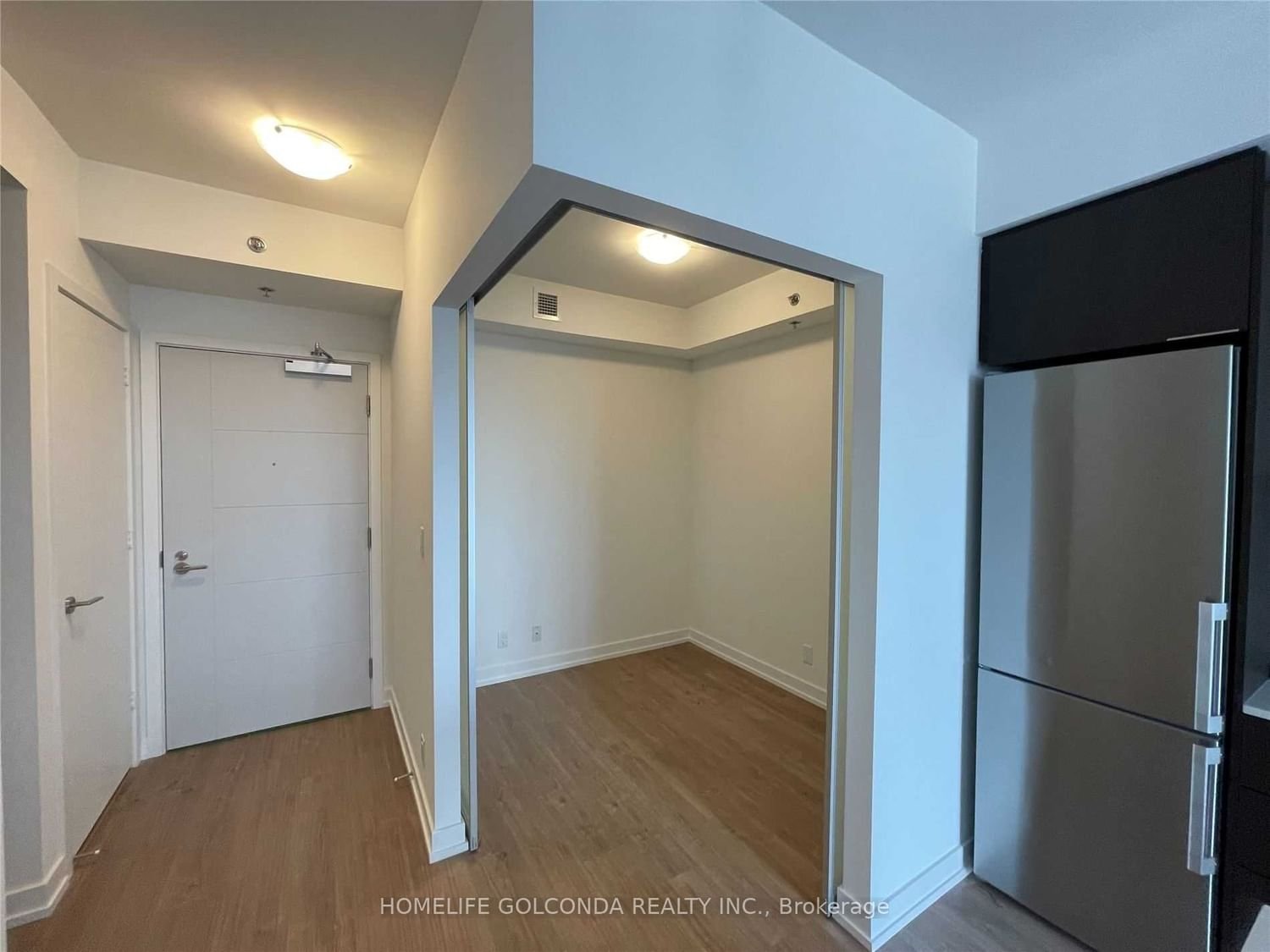 203 College St, unit 2305 for rent - image #4