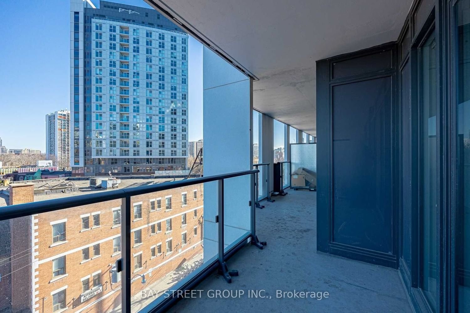 251 Jarvis St, unit 510 for rent - image #12