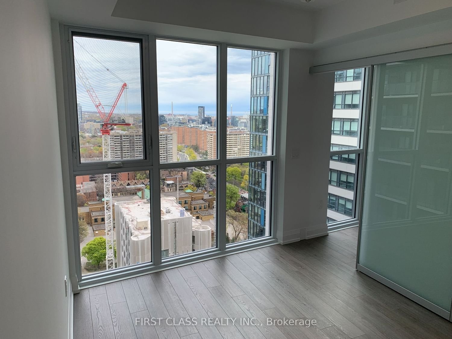77 Mutual St, unit 2610 for rent - image #10
