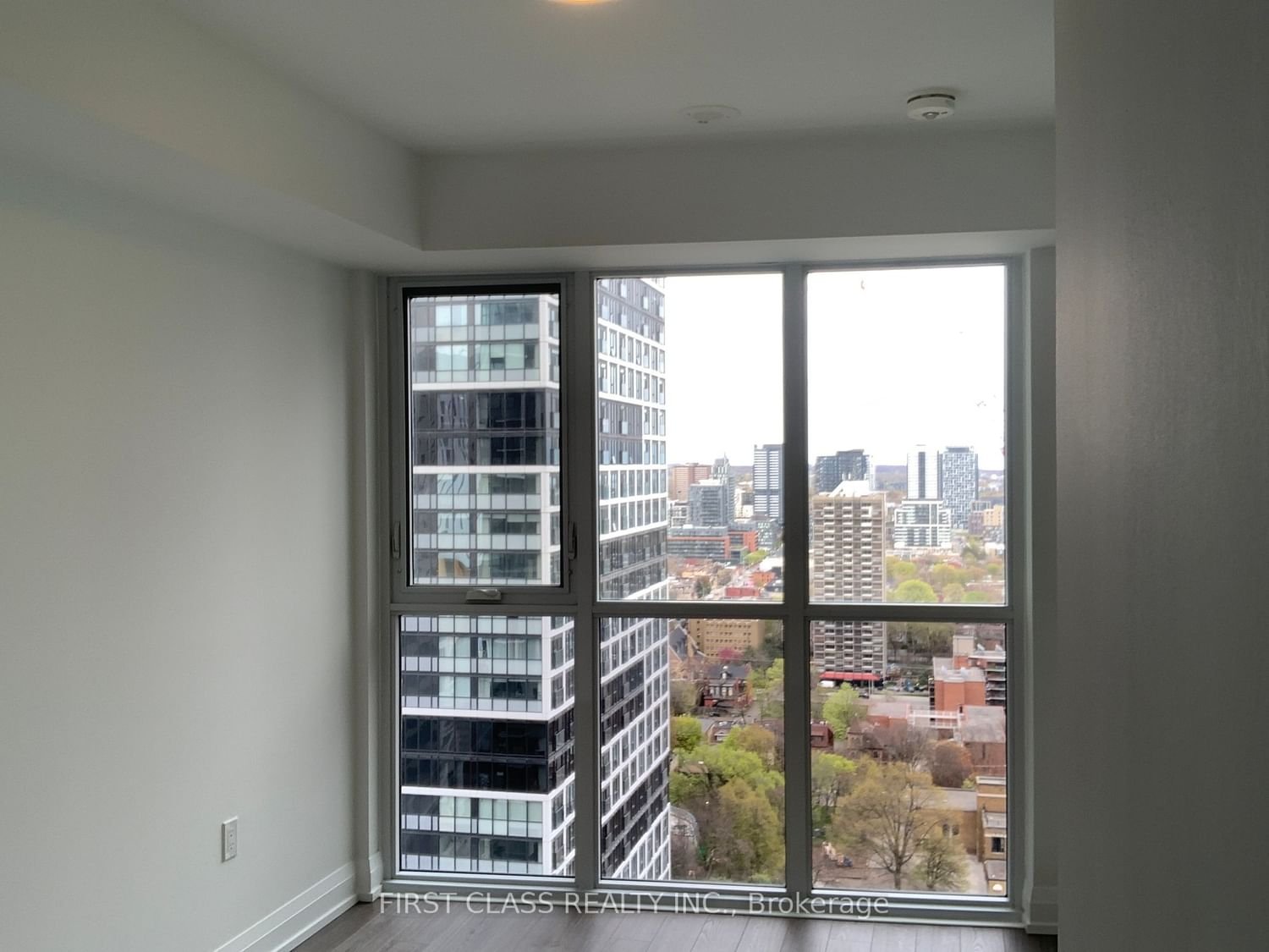 77 Mutual St, unit 2610 for rent - image #9