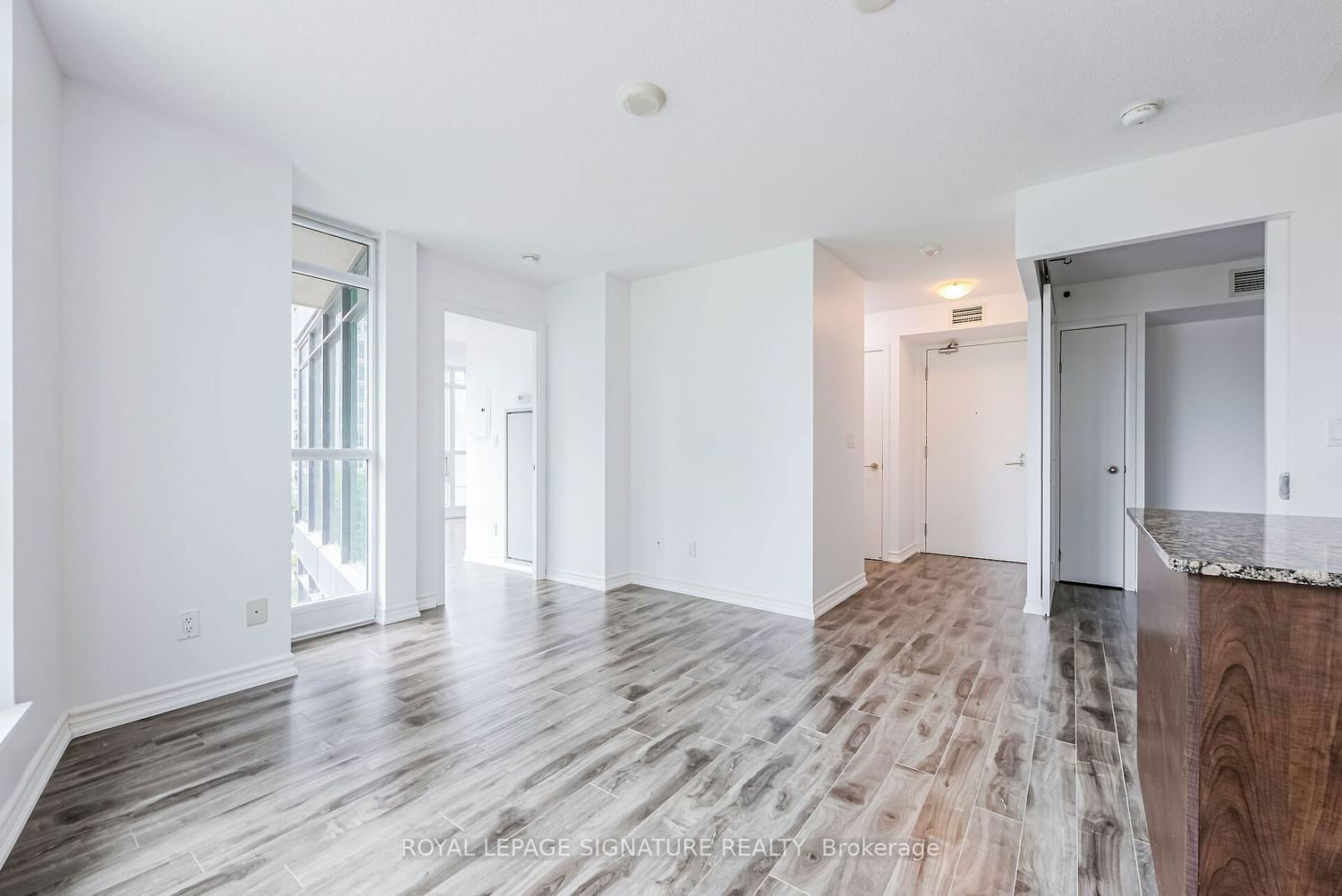 215 Fort York Blvd, unit 420 for sale - image #15