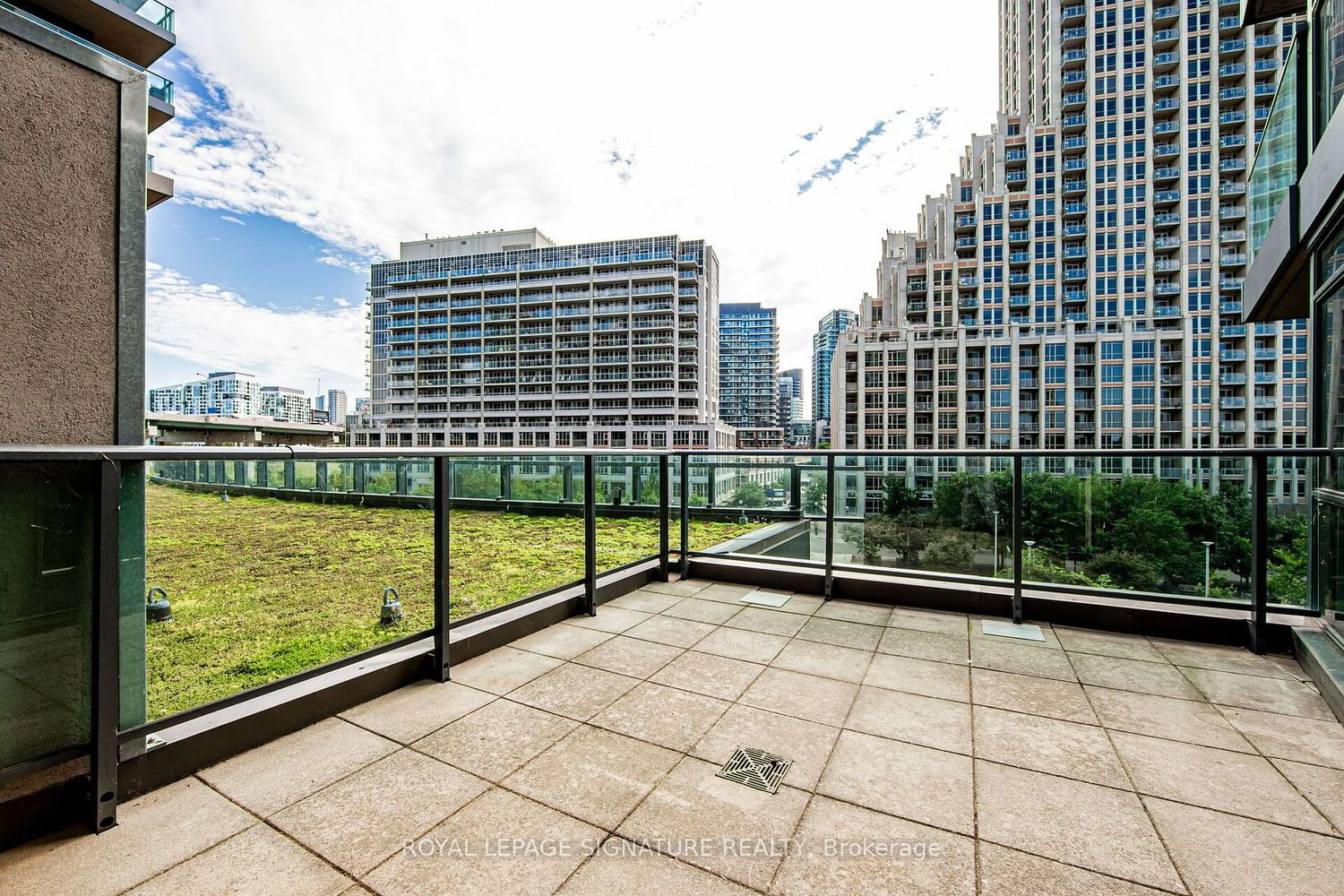 215 Fort York Blvd, unit 420 for sale - image #24