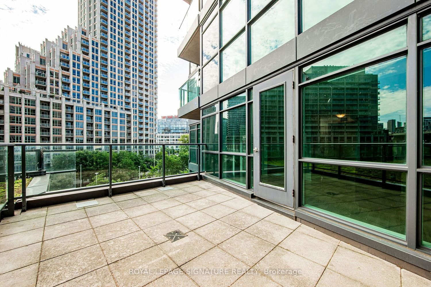 215 Fort York Blvd, unit 420 for sale - image #25