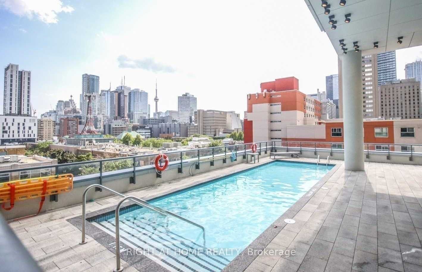 89 Mcgill St, unit 1412 for rent - image #8