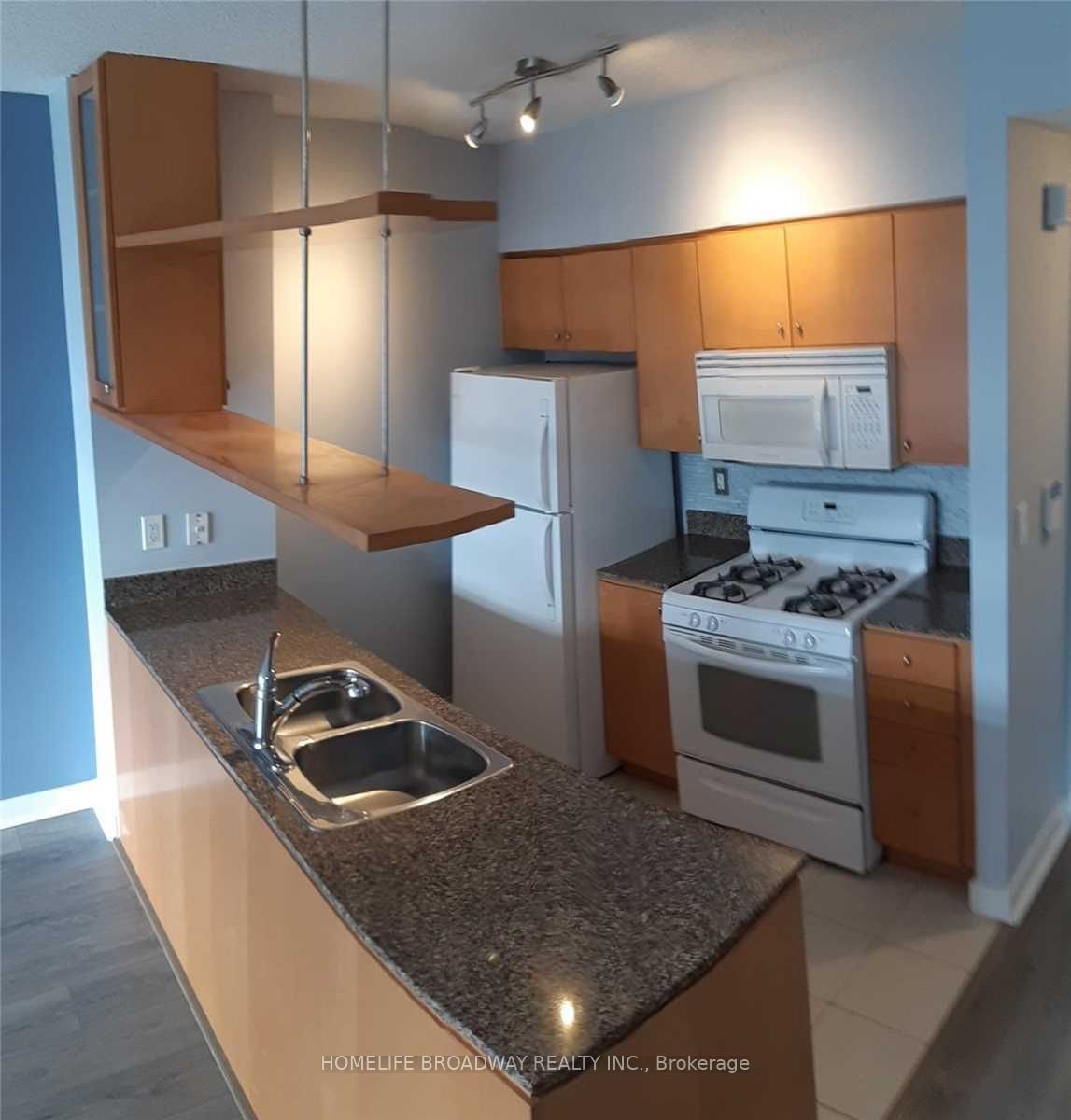 10 Navy Wharf Crt, unit 1701 for rent - image #8