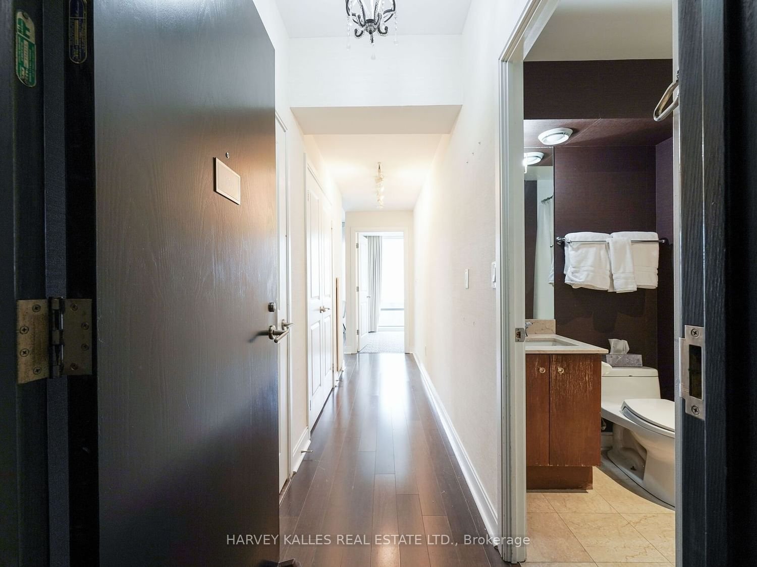 18 Yorkville Ave, unit 1305 for rent - image #15