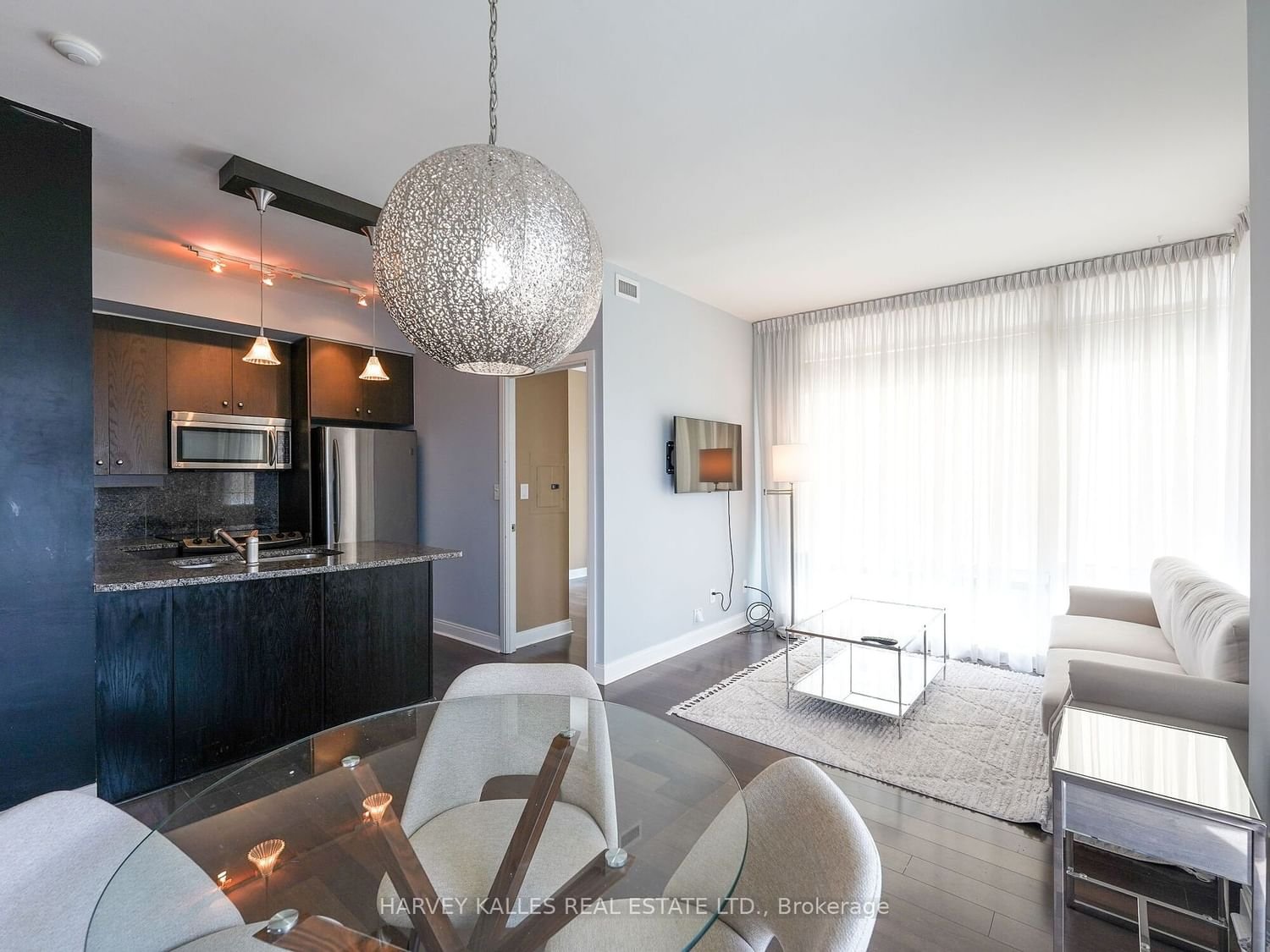 18 Yorkville Ave, unit 1305 for rent - image #31