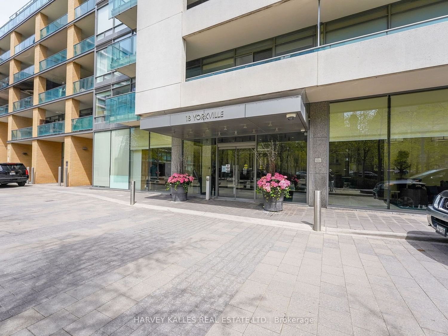 18 Yorkville Ave, unit 1305 for rent - image #7