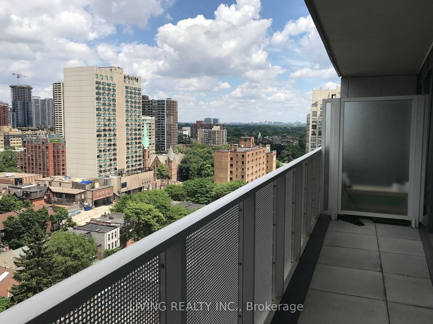 89 Mcgill St, unit 1304 for rent - image #9
