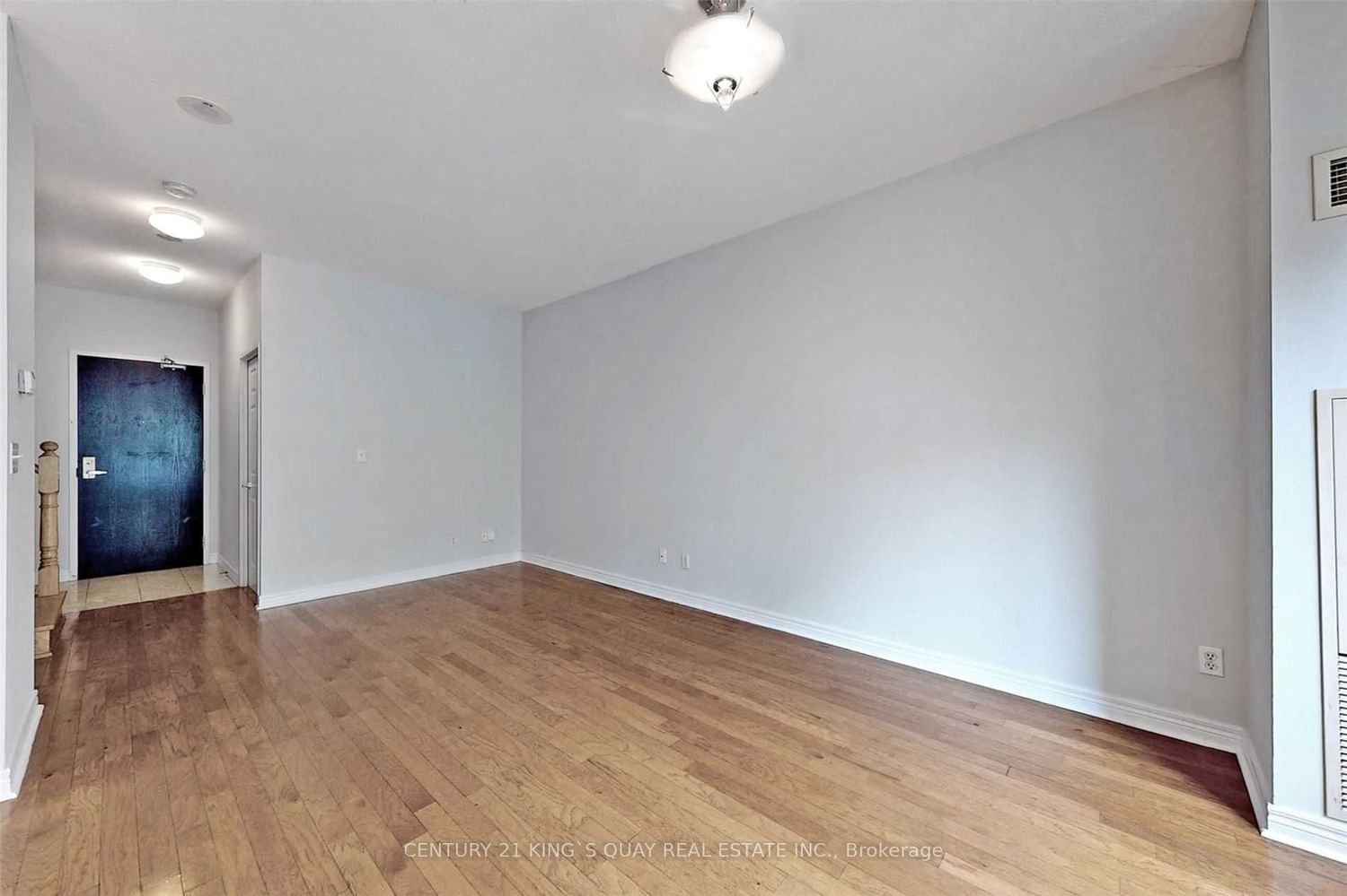 23 Hollywood Ave, unit 107 for rent - image #10