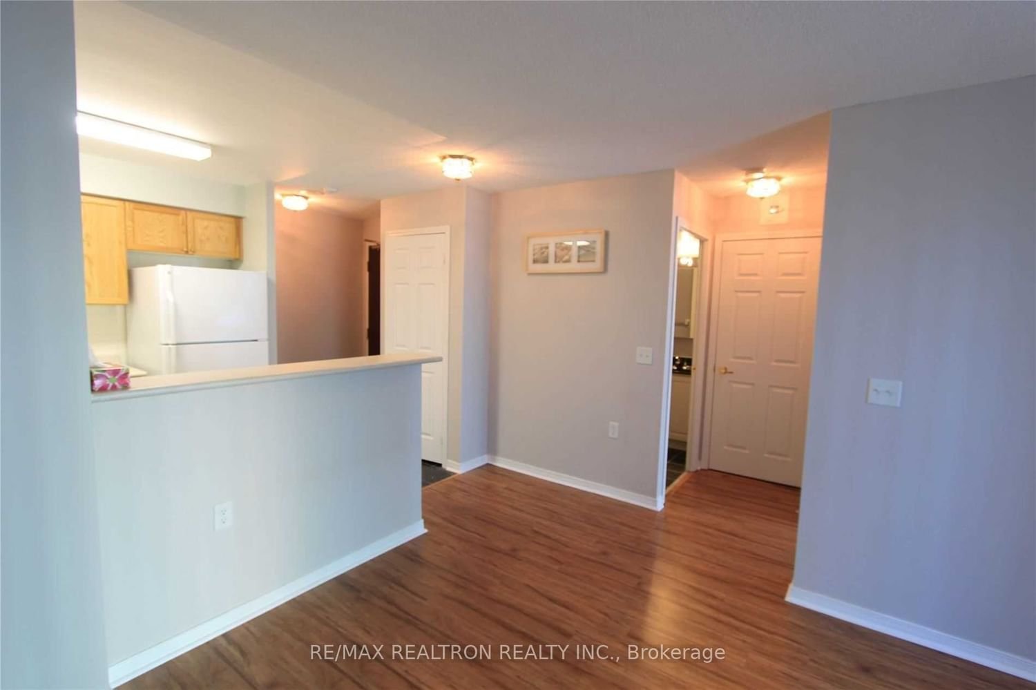 22 Olive Ave, unit 1807 for rent - image #4