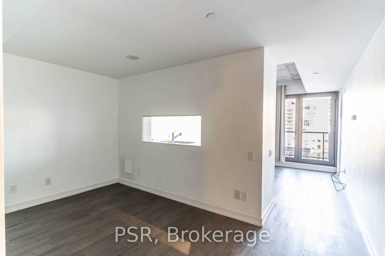 560 King St W, unit 509 for rent - image #3