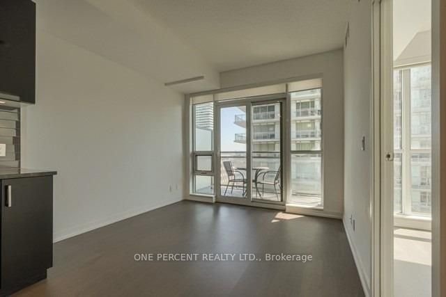 89 Dunfield Ave, unit 1206 for rent - image #11