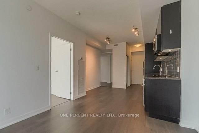 89 Dunfield Ave, unit 1206 for rent - image #13