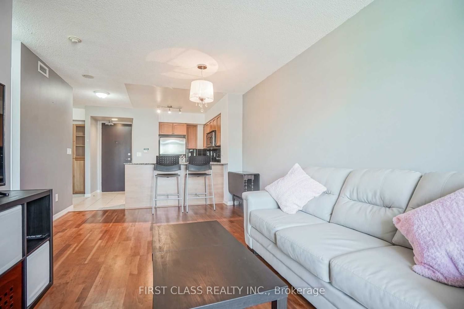 231 Fort York Blvd Atlantis at Waterpark City 1 Bed + Den 1 Bath
