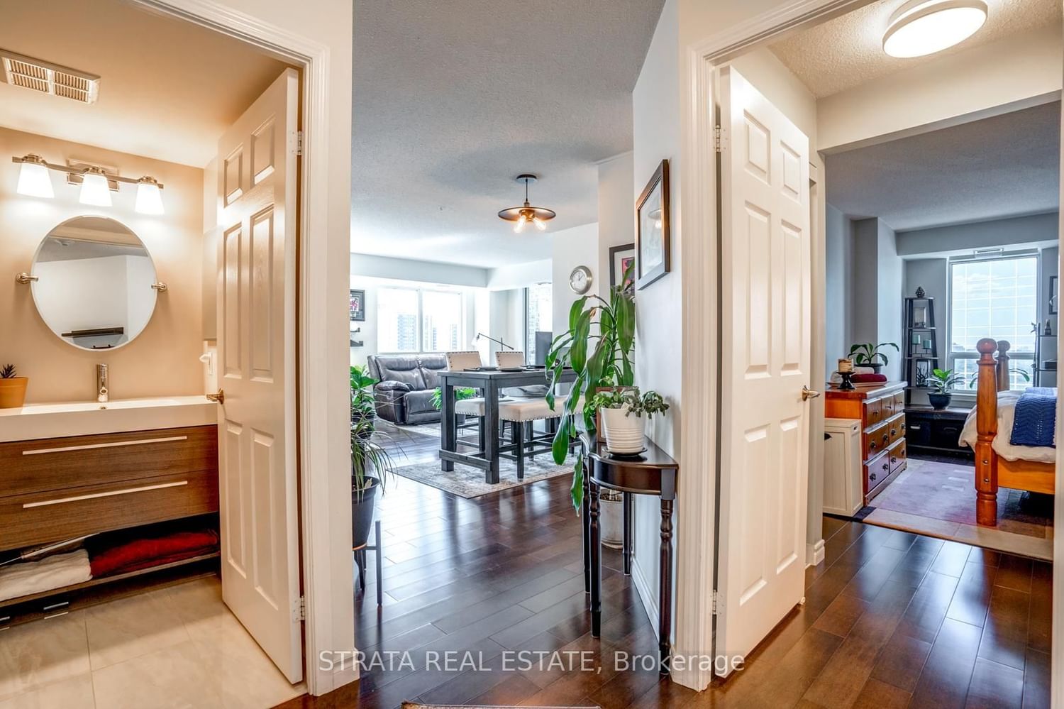 33 Empress Ave S, unit 1610 for sale - image #30