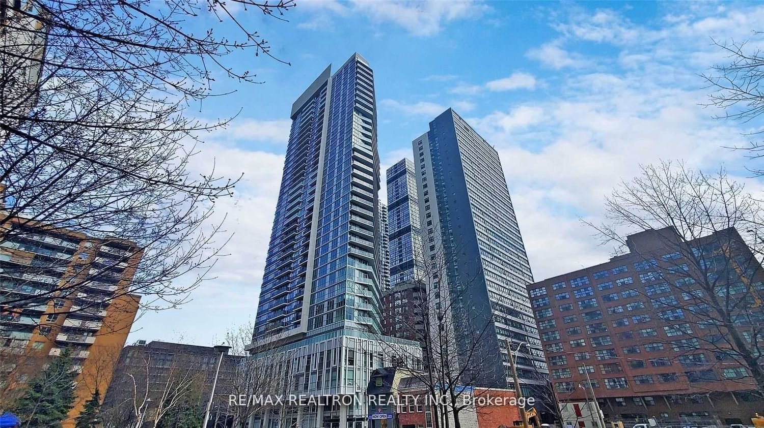 77 Mutual St, unit 602 for rent - image #14