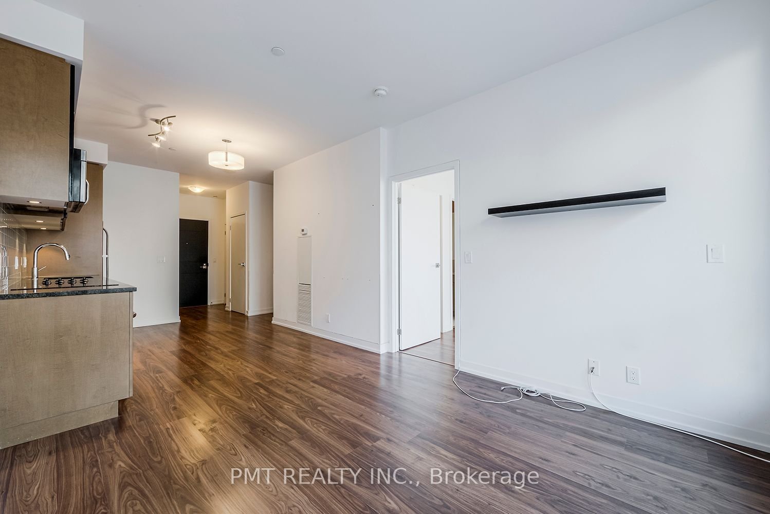 89 Dunfield Ave, unit 608 for rent - image #13