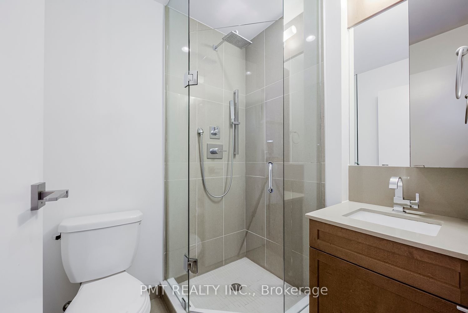89 Dunfield Ave, unit 608 for rent - image #22