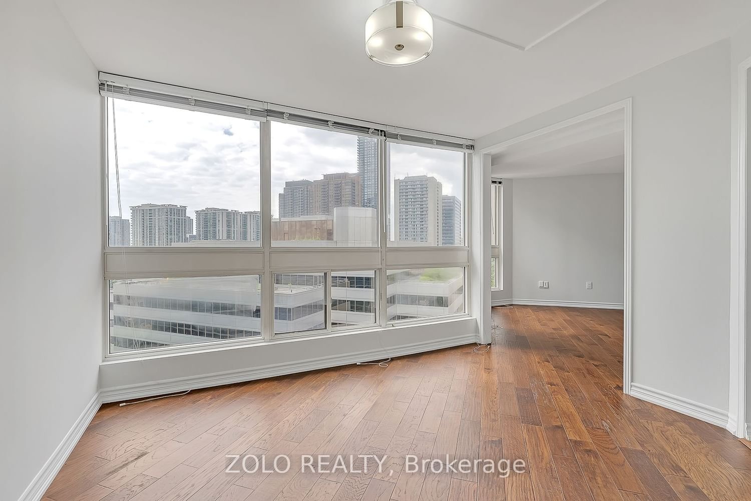 10 Kenneth Ave, unit 1102 for sale - image #14