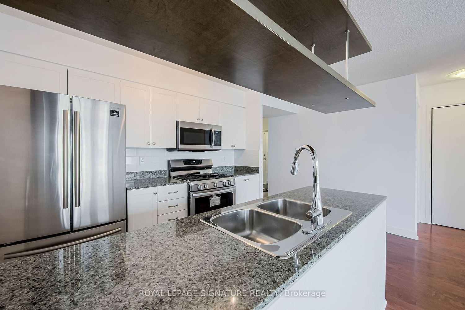 10 Navy Wharf Crt, unit 609 for rent - image #6