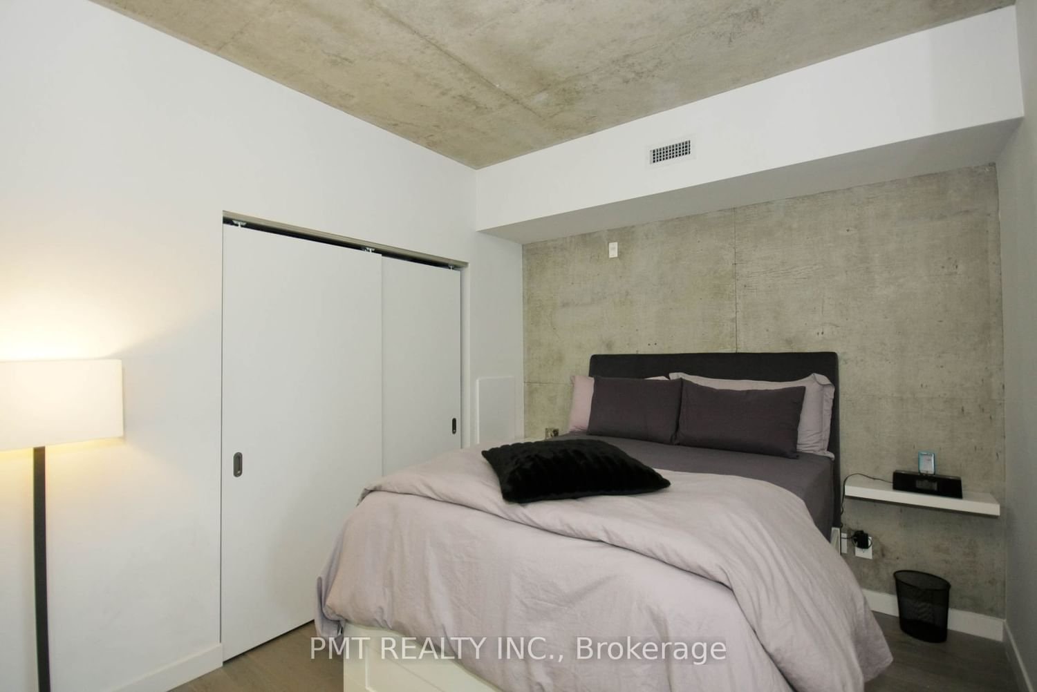 25 Stafford St, unit 301 for rent - image #9