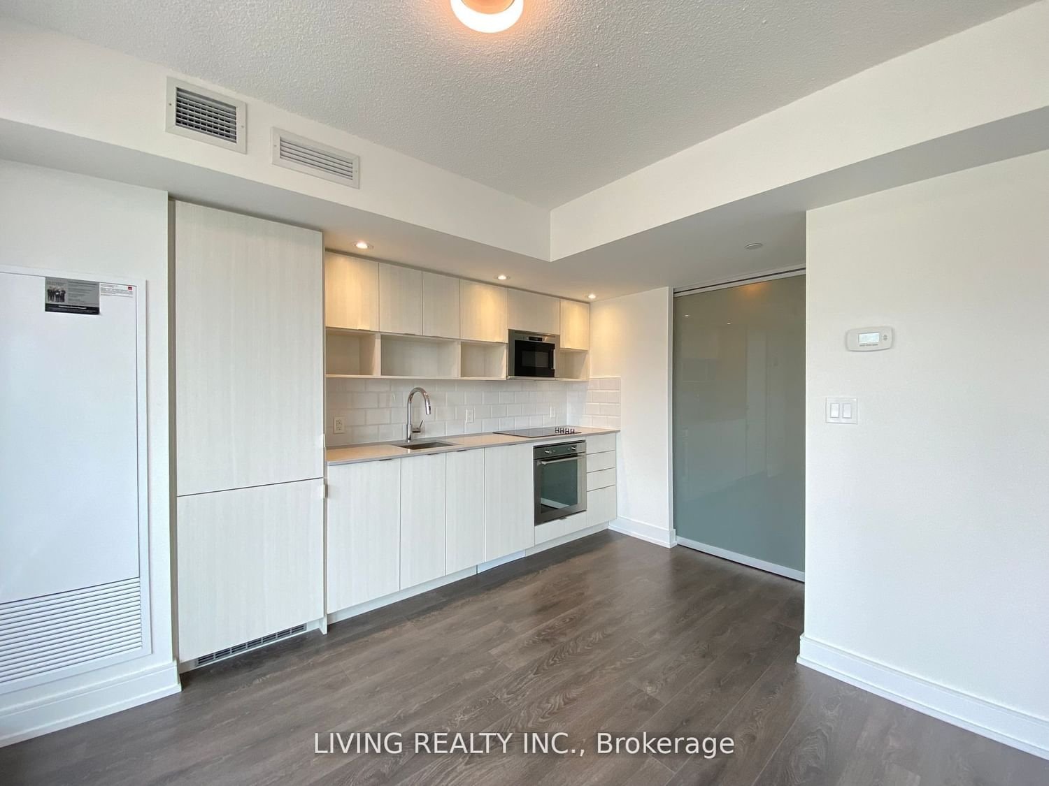 89 Mcgill St, unit 1012 for rent - image #10