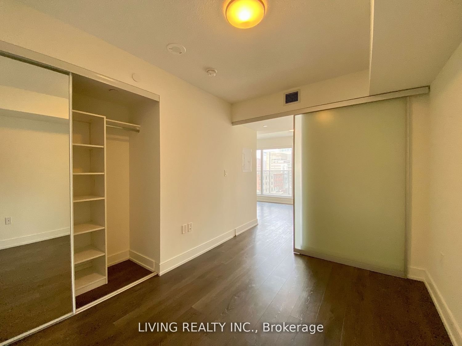89 Mcgill St, unit 1012 for rent - image #15