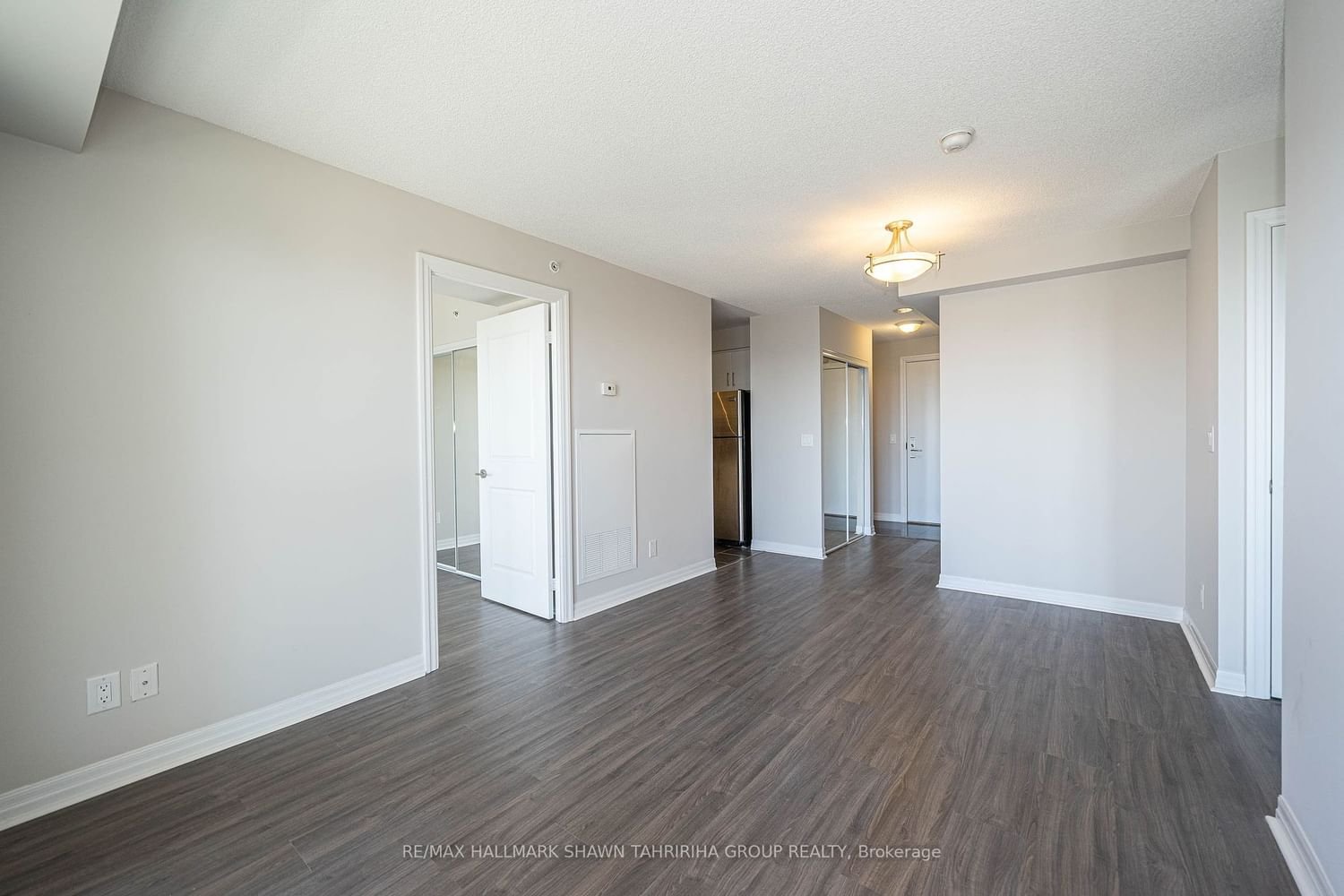 275 Yorkland Rd, unit 2711 for rent - image #10