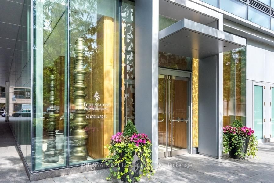 55 Scollard St, unit 702 for rent in Yorkville - image #2