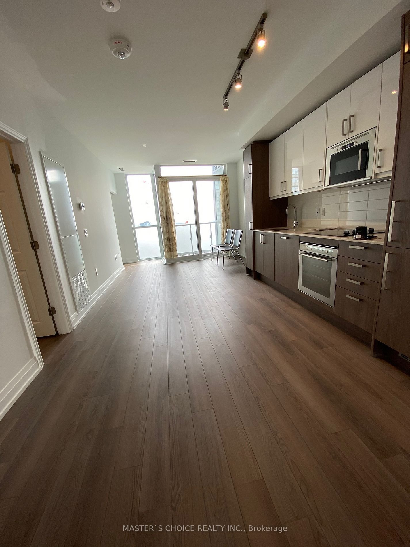 77 Mutual St, unit 2910 for rent - image #3