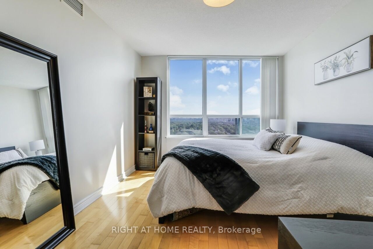 23 Hollywood Ave, unit 3205 for sale - image #18