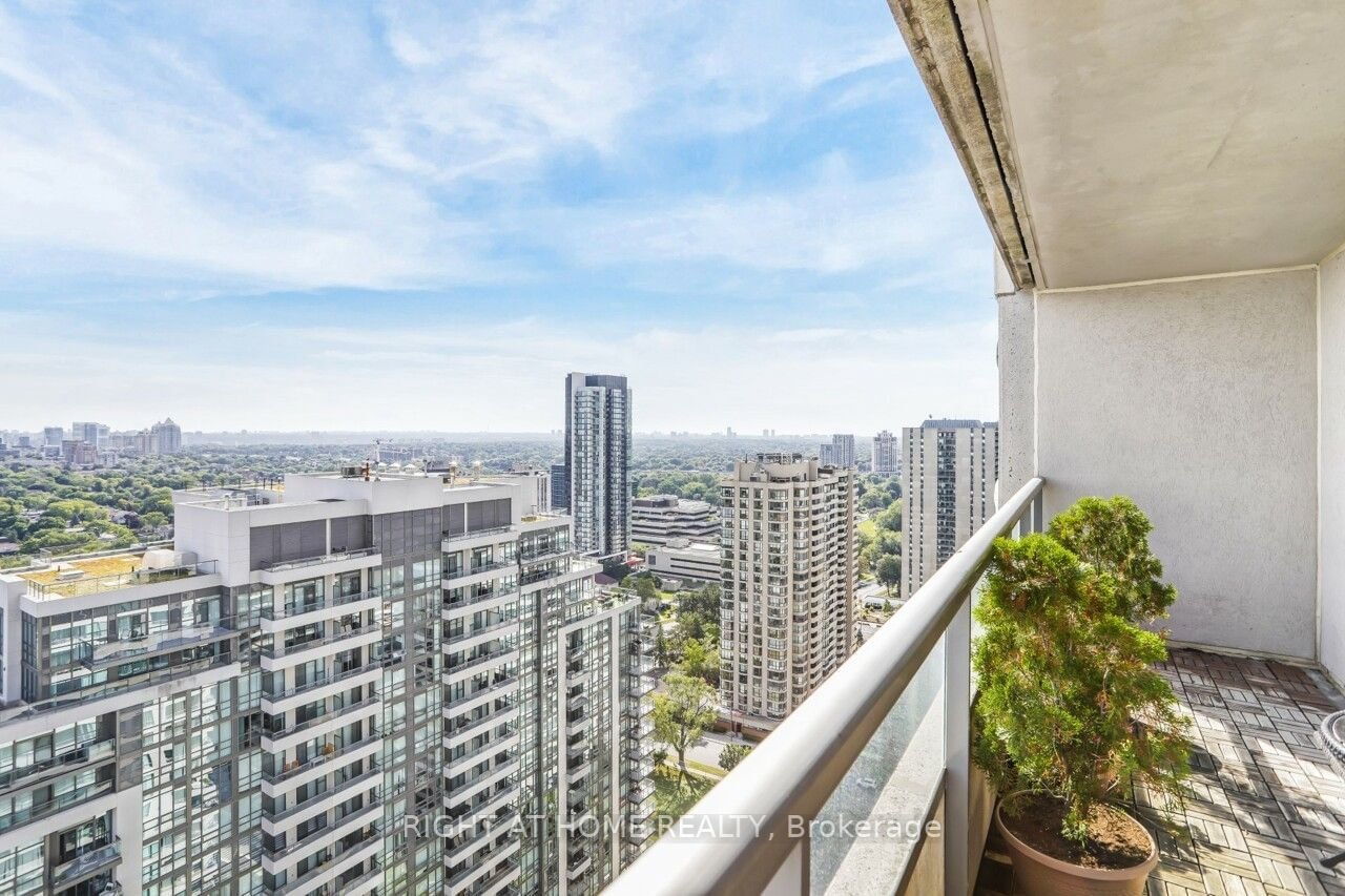 23 Hollywood Ave, unit 3205 for sale - image #22