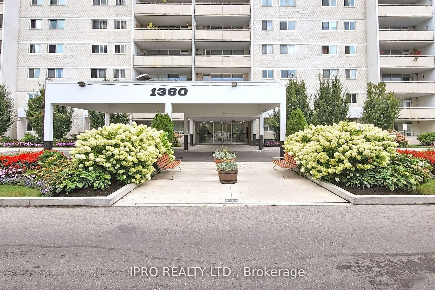 1360 York Mills Rd N, unit 1004 for rent - image #4