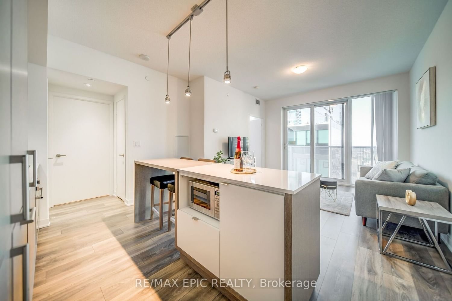 100 Harbour St, unit 4601 for sale in The Waterfront - image #3