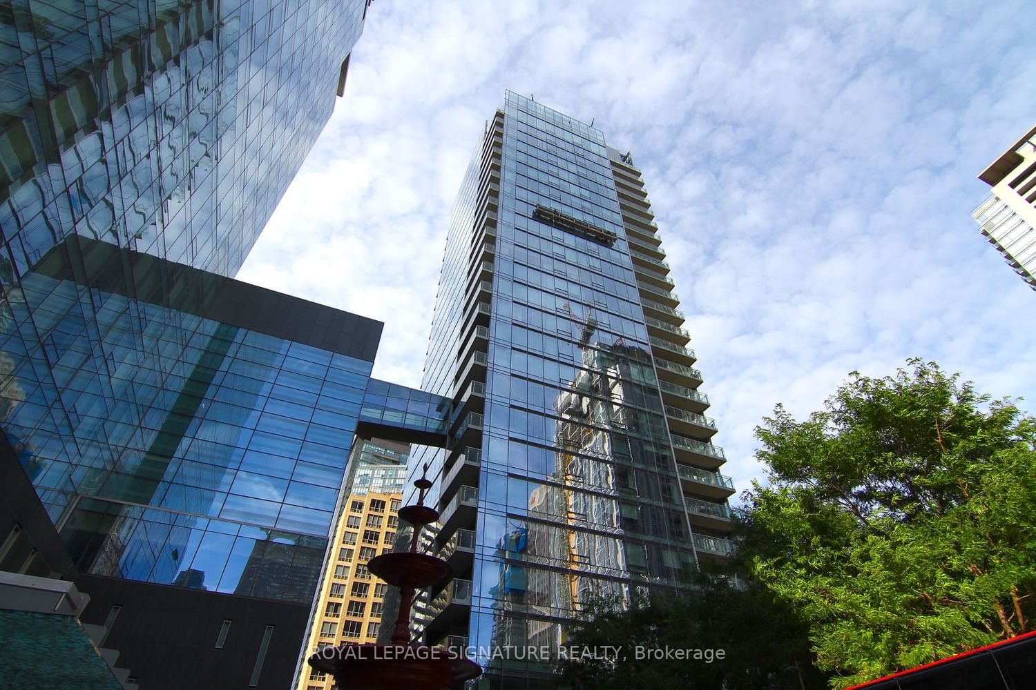 55 Scollard St, unit 1905 for rent in Yorkville - image #1