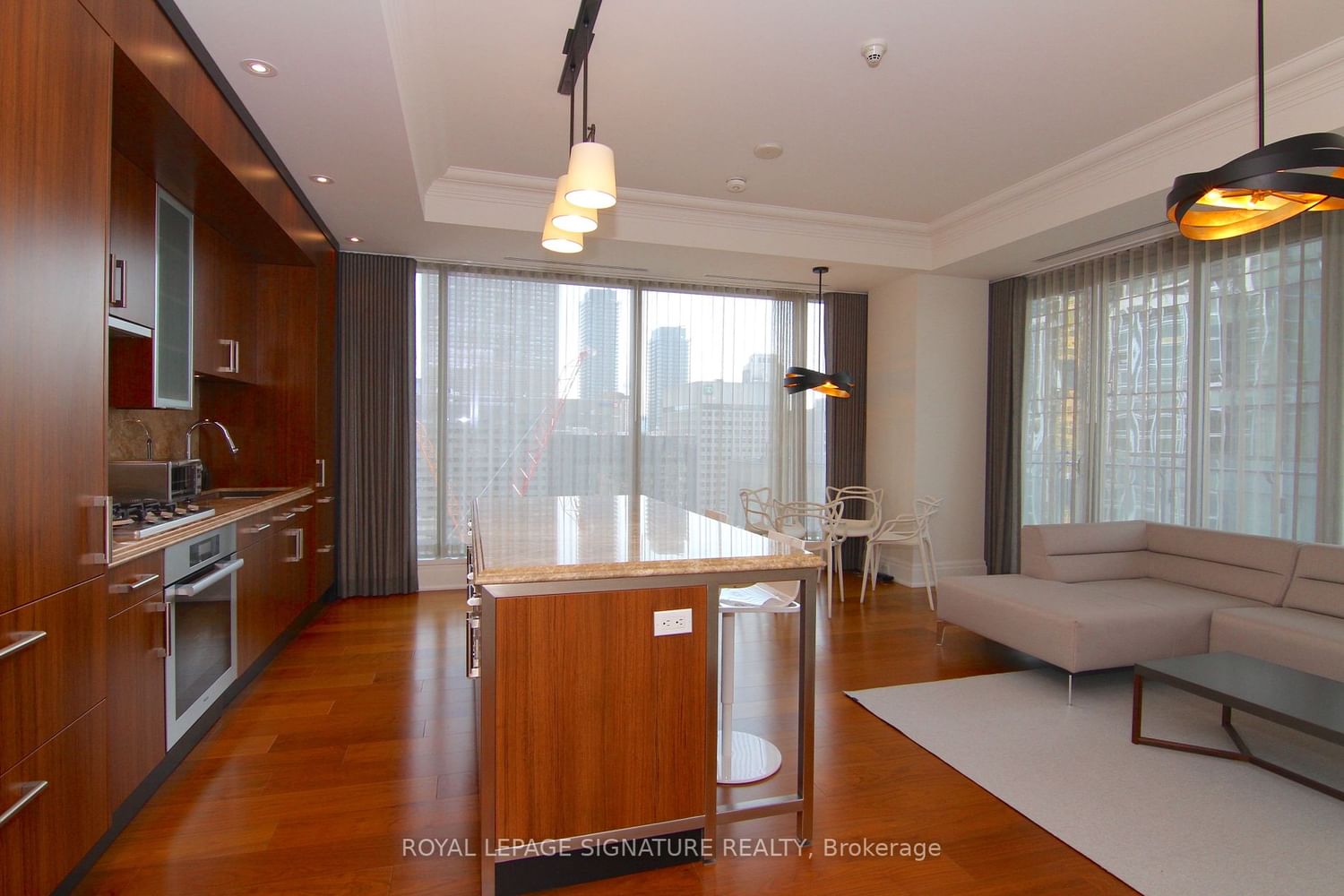 55 Scollard St, unit 1905 for rent in Yorkville - image #3