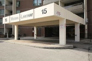 15 Vicora Linkway, unit 1806 for sale - image #2