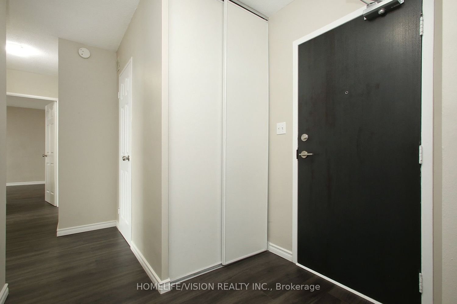 15 Vicora Linkway, unit 1806 for sale - image #4